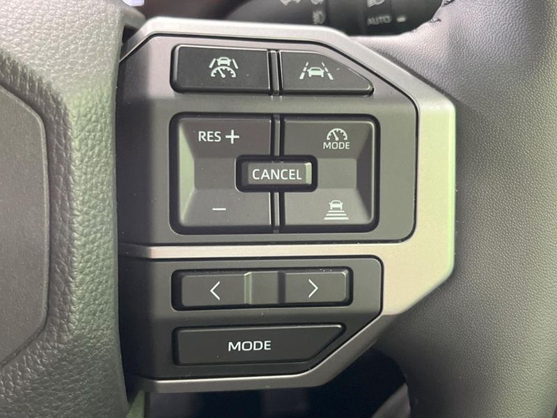 2024 Toyota Land Cruiser 250 3BA-TRJ250W (UW-6a55aa6eebb89)[23]