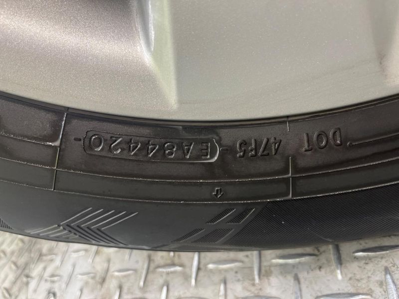 2018 Toyota Harrier DBA-ZSU60W (UW-6a55aad2e960a)[7]
