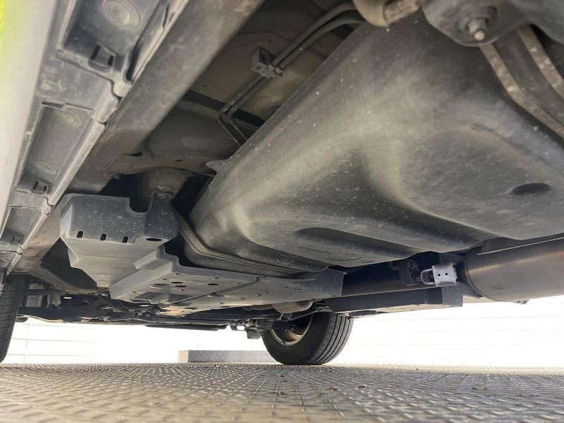2018 Toyota Harrier DBA-ZSU60W (UW-6a55aad2e960a)[25]