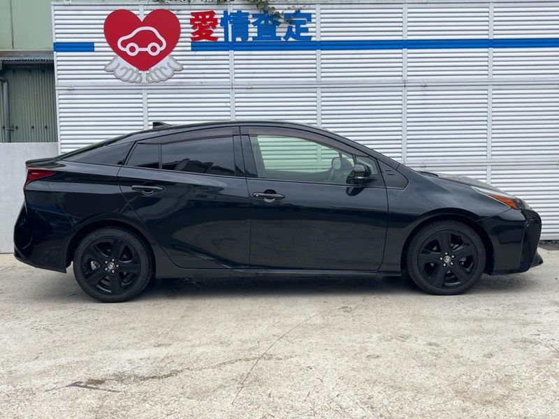 2021 Toyota Prius 6AA-ZVW51 (UW-6a55aaecc4ddd)[22]