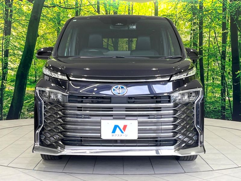 2023 Toyota Voxy 6AA-ZWR90W (UW-6a55ab0621177)[22]
