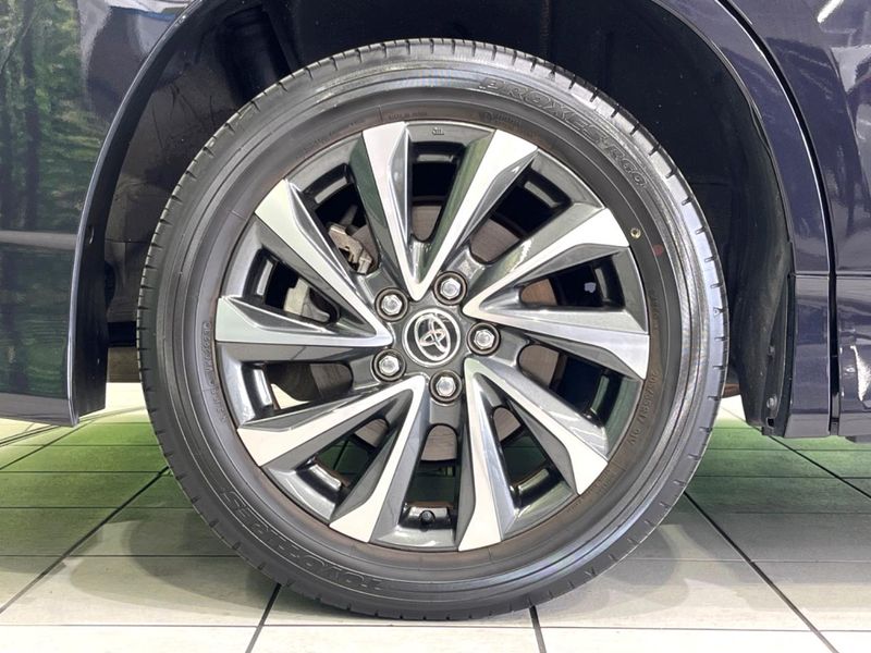2023 Toyota Voxy 6AA-ZWR90W (UW-6a55ab0621177)[18]