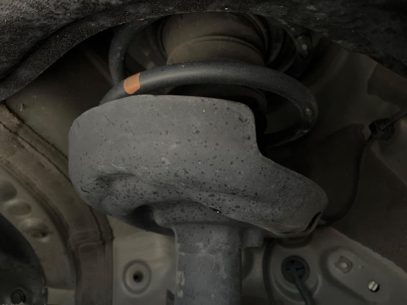 2022 Toyota Voxy 6AA-ZWR95W (UW-6a55ab0db6a7c)[10]