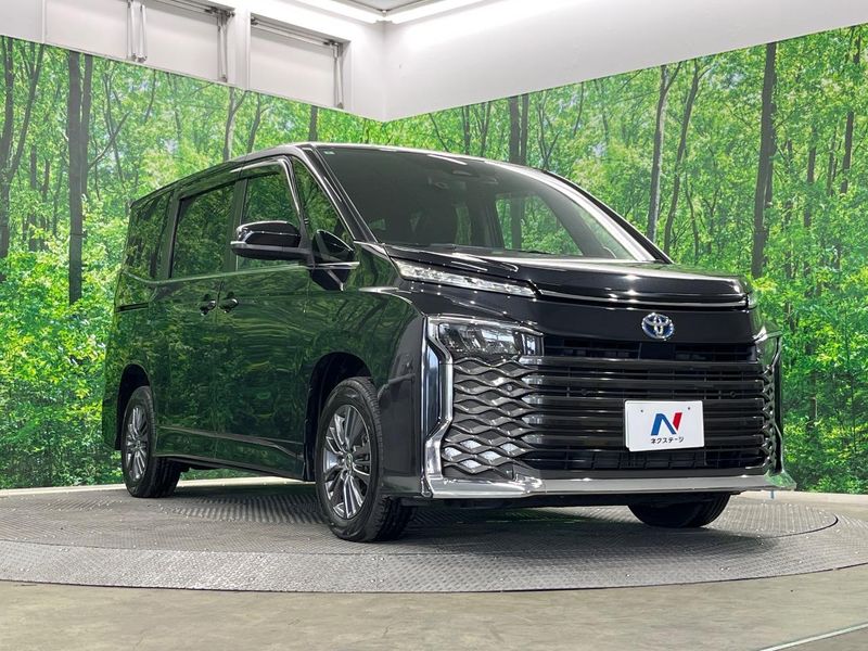2022 Toyota Voxy 6AA-ZWR95W (UW-6a55ab0db6a7c)[22]