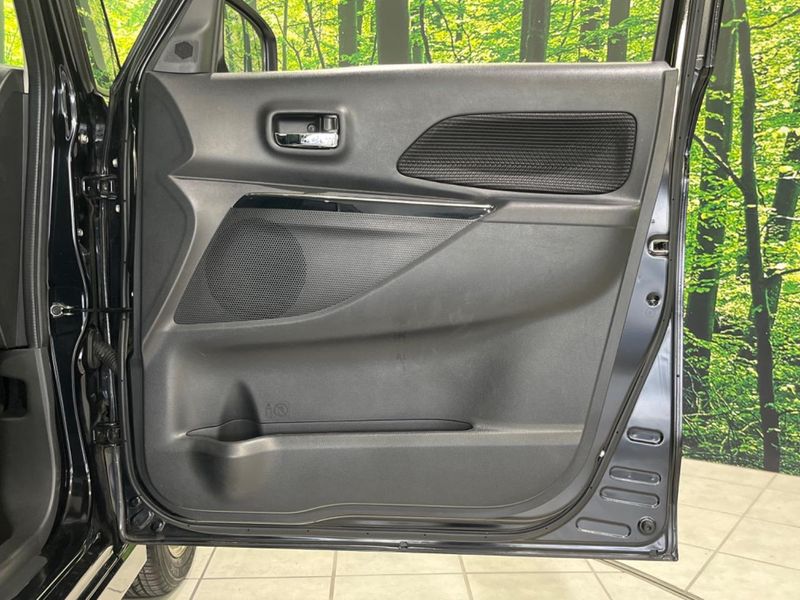2018 Nissan DAYZ ROOX DBA-B21A (UW-6a56f91761d73)[24]