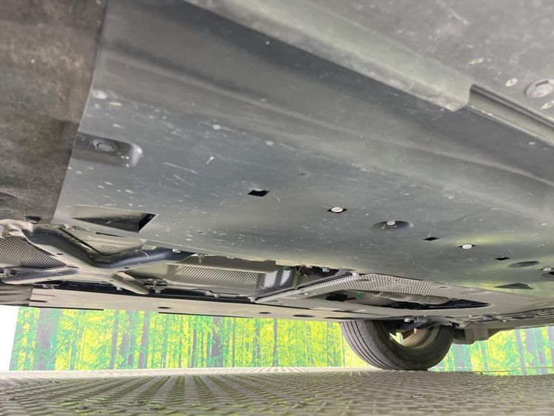 2021 Mazda MX-30 5AA-DREJ3P (UW-6a56f96d3e366)[18]