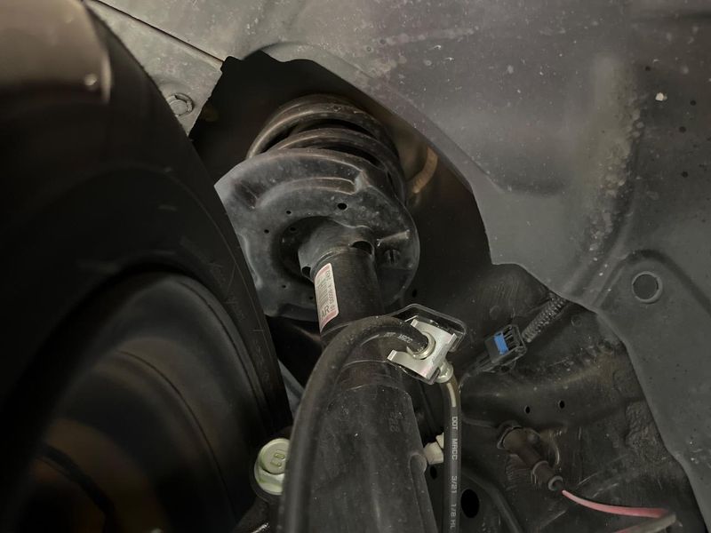 2021 Nissan Note 6AA-E13 (UW-6a56f9769619f)[5]