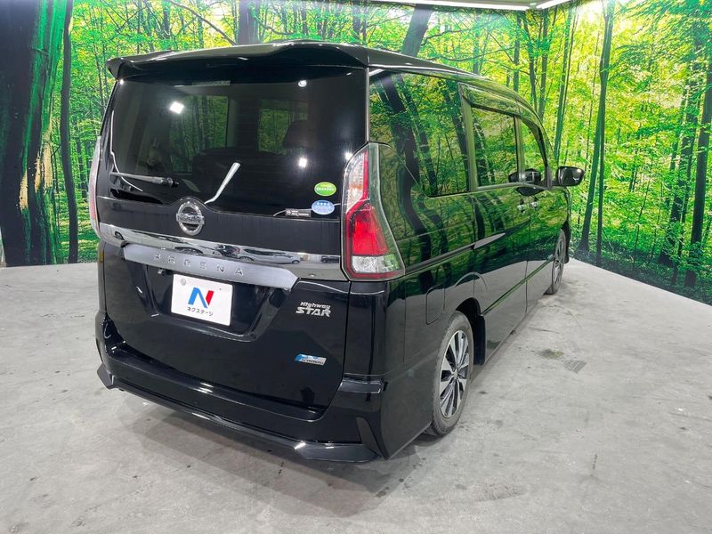 2017 Nissan Serena DAA-GFC27 (UW-6a56f99d26d31)[13]