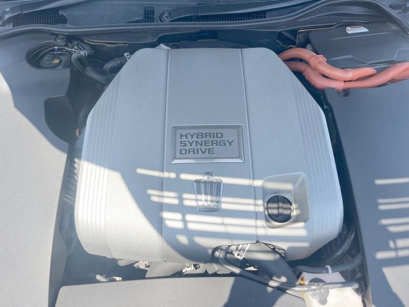 2010 Toyota Crown Hybrid DAA-GWS204 (UW-6a56f9ce8abdd)[15]