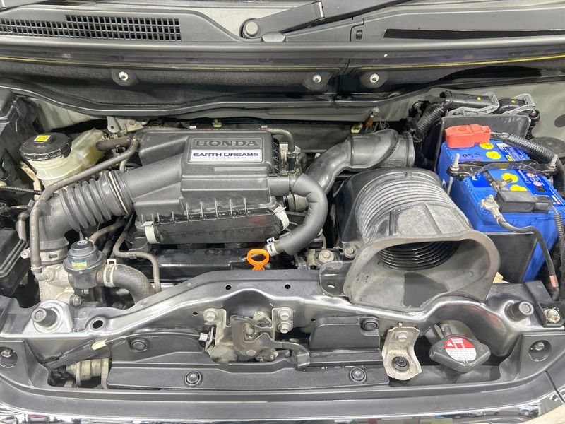 2016 Honda N-BOX CUSTOM DBA-JF1 (UW-6a56fa173f8bd)[5]