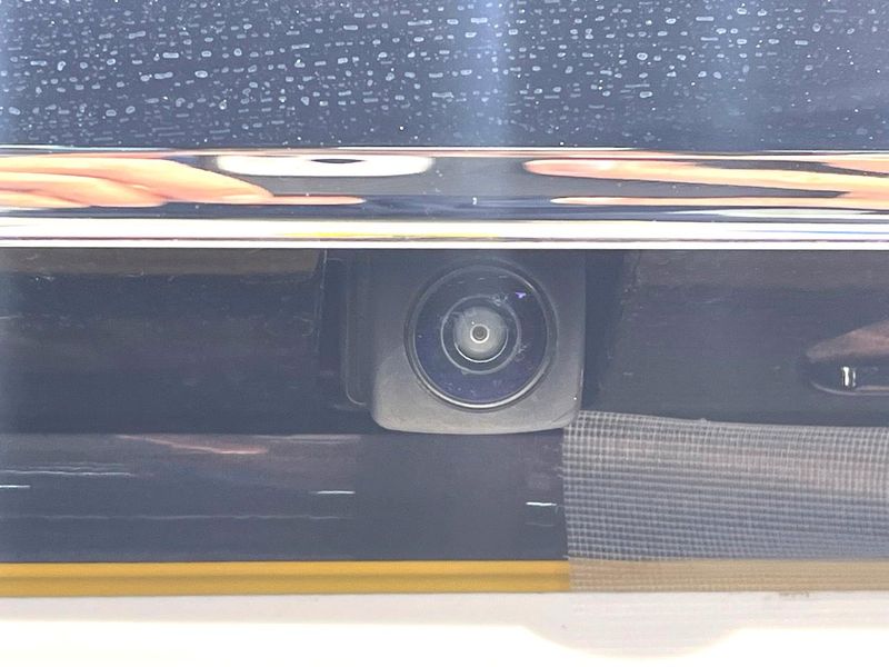 2023 Honda N-BOX CUSTOM 6BA-JF3 (UW-6a56fa2c7d5ed)[10]