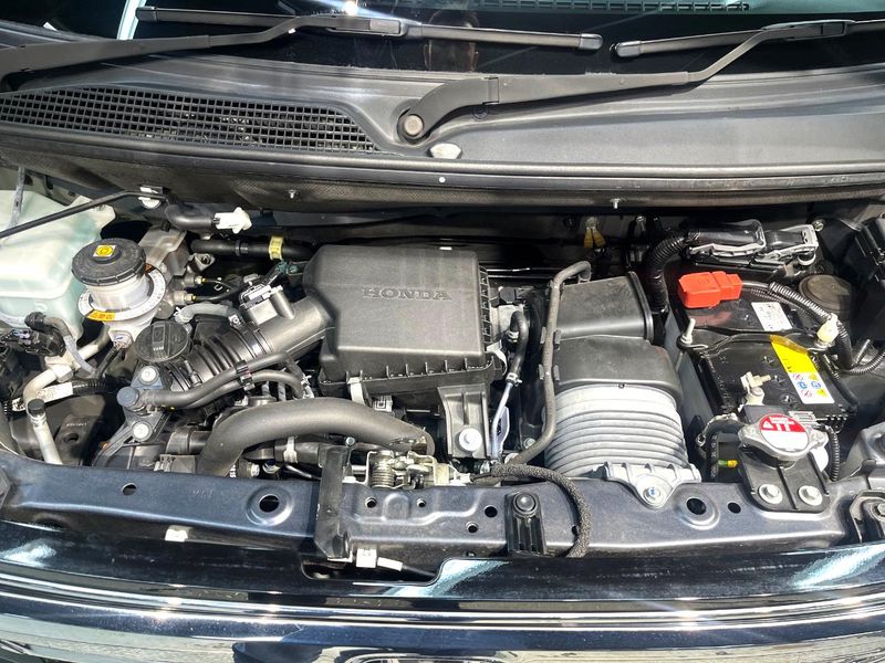 2023 Honda N-BOX CUSTOM 6BA-JF3 (UW-6a56fa2c7d5ed)[4]