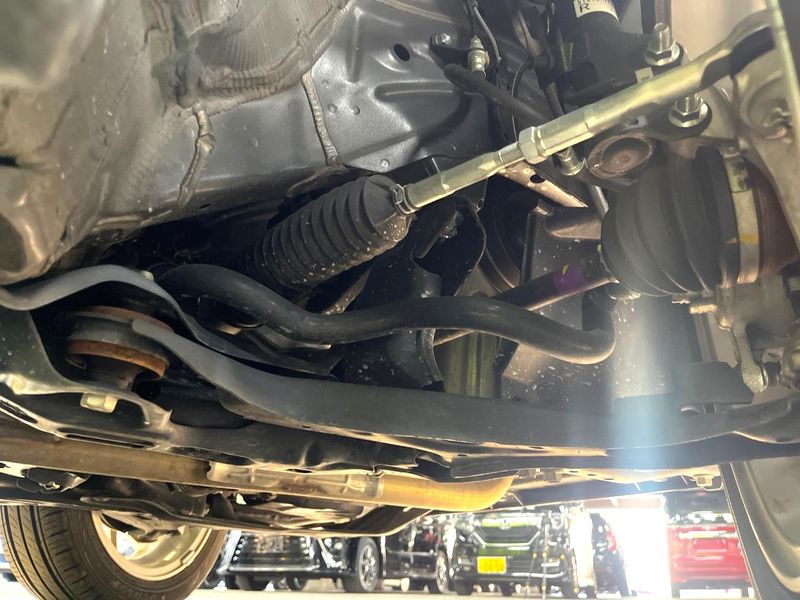 2023 Honda N-BOX CUSTOM 6BA-JF3 (UW-6a56fa2c7d5ed)[26]