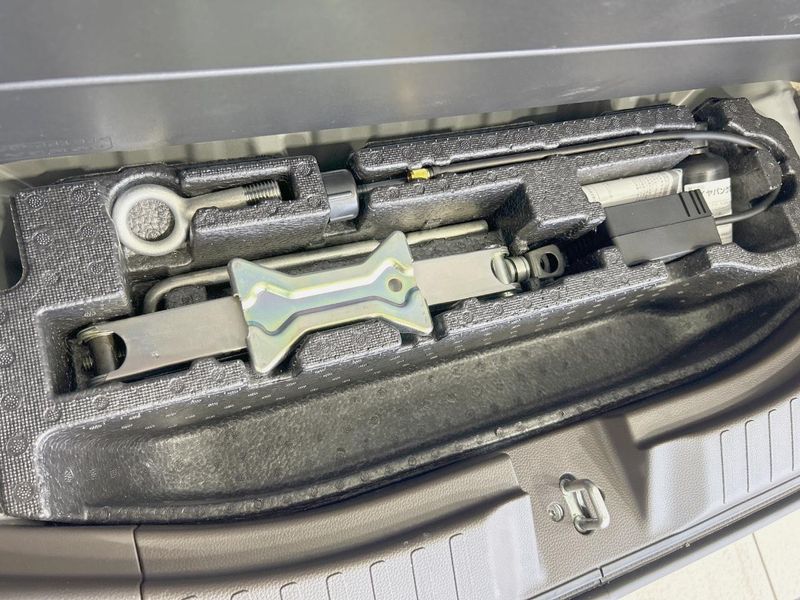 2022 Honda N-BOX 6BA-JF3 (UW-6a56fa34b6aa1)[15]