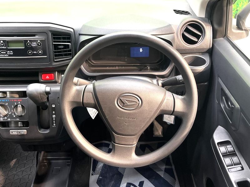 2021 Daihatsu Mira e:S 5BA-LA350S (UW-6a56faaaf2889)[16]