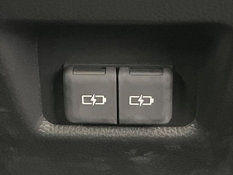 2022 Toyota RAV4 6BA-MXAA54 (UW-6a56fb6e782d4)[13]