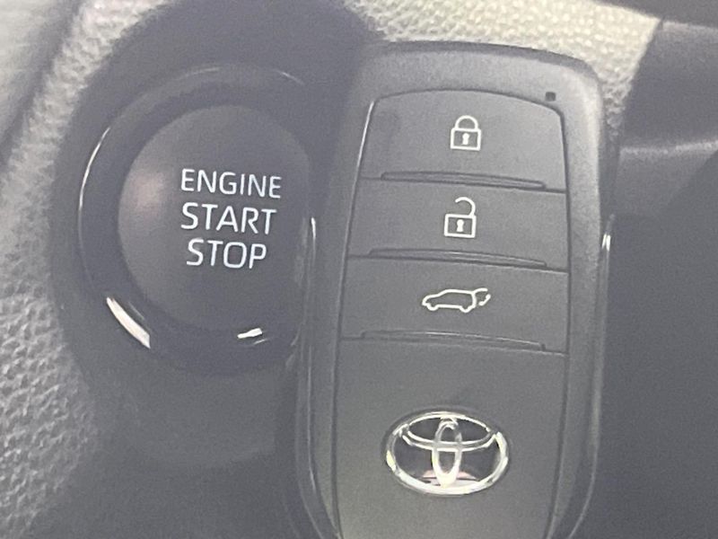 2024 Toyota Corolla Cross 4BA-MXGA10 (UW-6a56fb7babd12)[21]