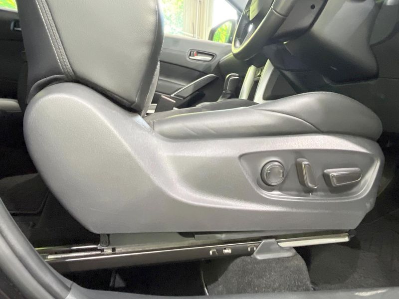 2024 Toyota Corolla Cross 4BA-MXGA10 (UW-6a56fb7babd12)[13]
