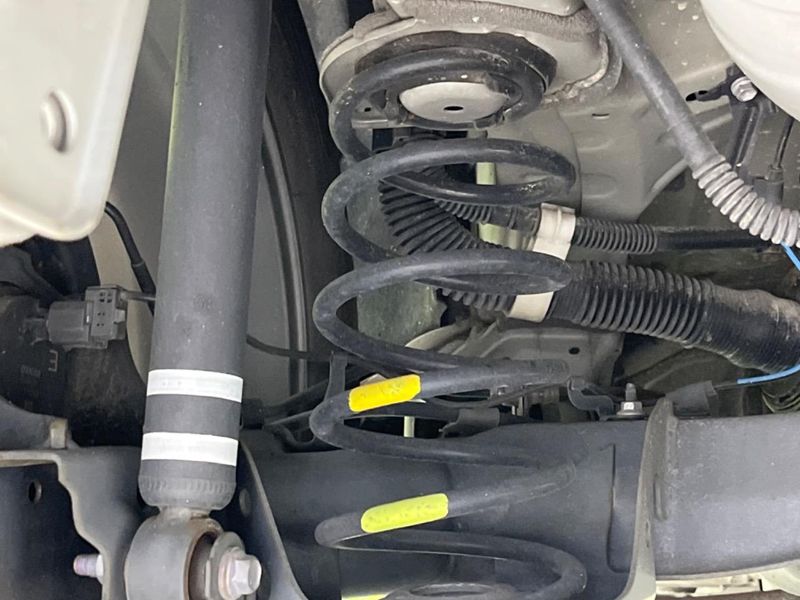 2021 Toyota Aqua 6AA-MXPK11 (UW-6a56fb8f1fc12)[6]