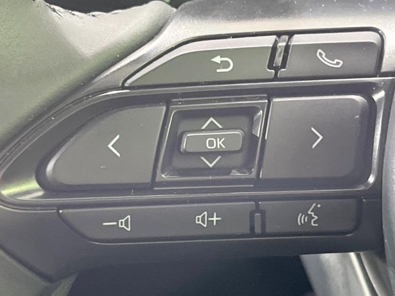 2025 Toyota Sienta 6AA-MXPL10G (UW-6a56fb9c5dcd3)[19]