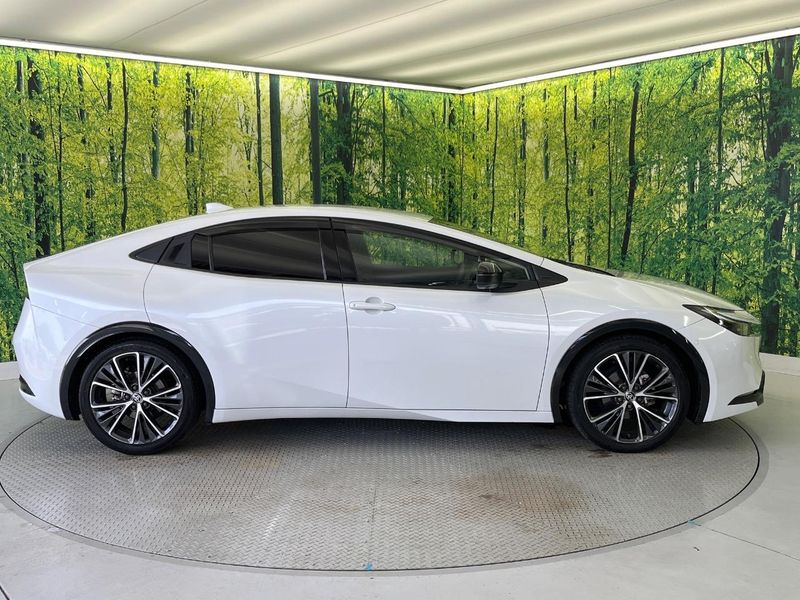 2023 Toyota Prius 6AA-MXWH60 (UW-6a56fbaca294b)[6]