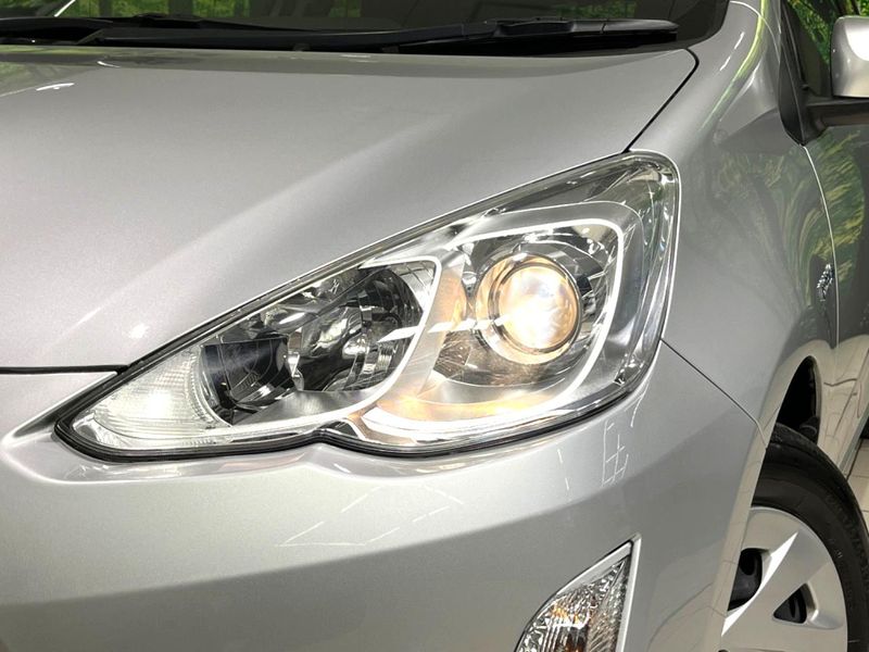 2016 Toyota Aqua DAA-NHP10 (UW-6a56fbcaae392)[6]