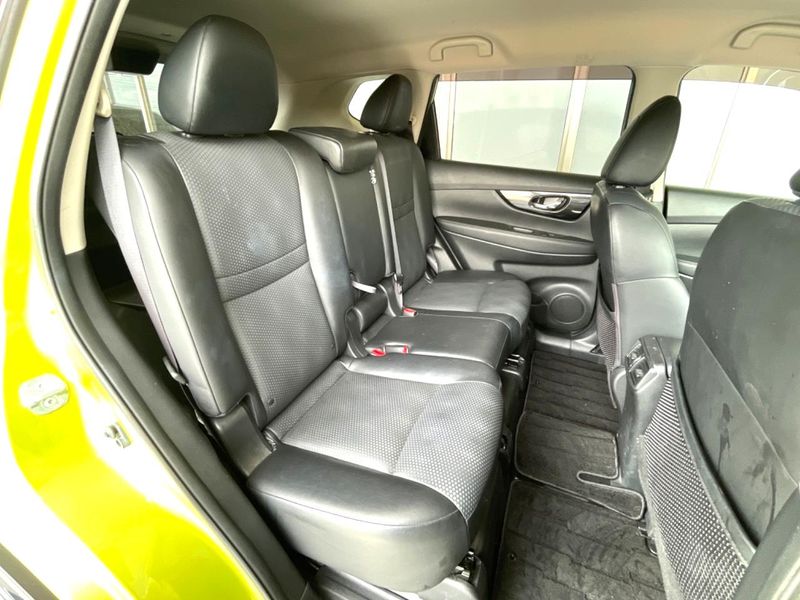 2017 Nissan X-Trail DBA-NT32 (UW-6a56fbe601d6c)[17]