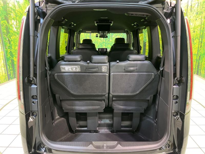 2024 Honda Step Wagon 6AA-RP8 (UW-6a56fbfd924ae)[25]