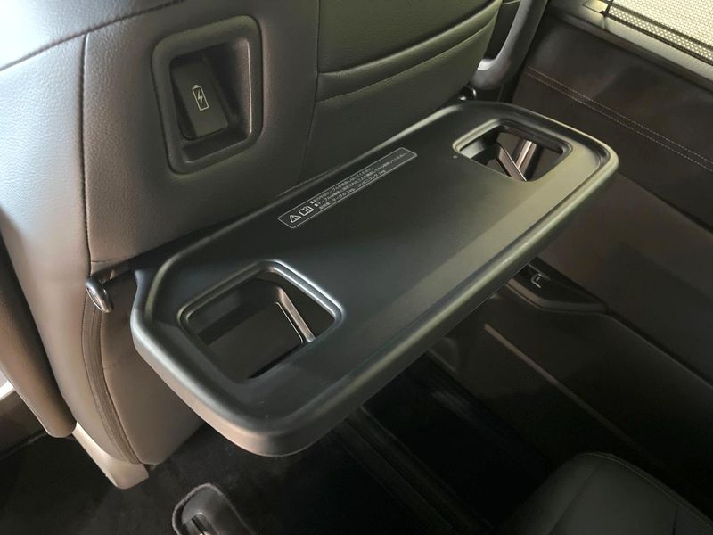 2024 Honda Step Wagon 6AA-RP8 (UW-6a56fbfe3c7e3)[26]