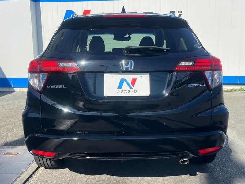 2017 Honda Vezel DAA-RU3 (UW-6a56fc024ccdb)[9]