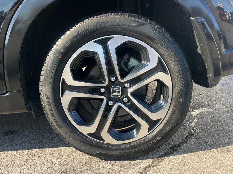 2017 Honda Vezel DAA-RU3 (UW-6a56fc024ccdb)[22]