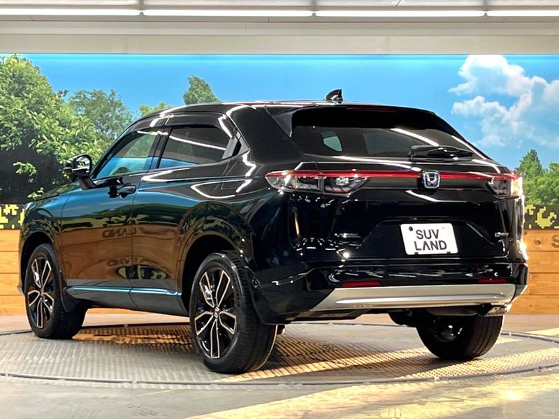2021 Honda Vezel 6AA-RV5 (UW-6a56fc07c281e)[25]