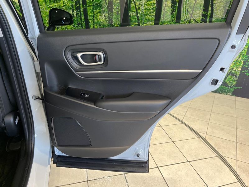 2023 Honda Vezel 6AA-RV5 (UW-6a56fc0d59ce1)[15]