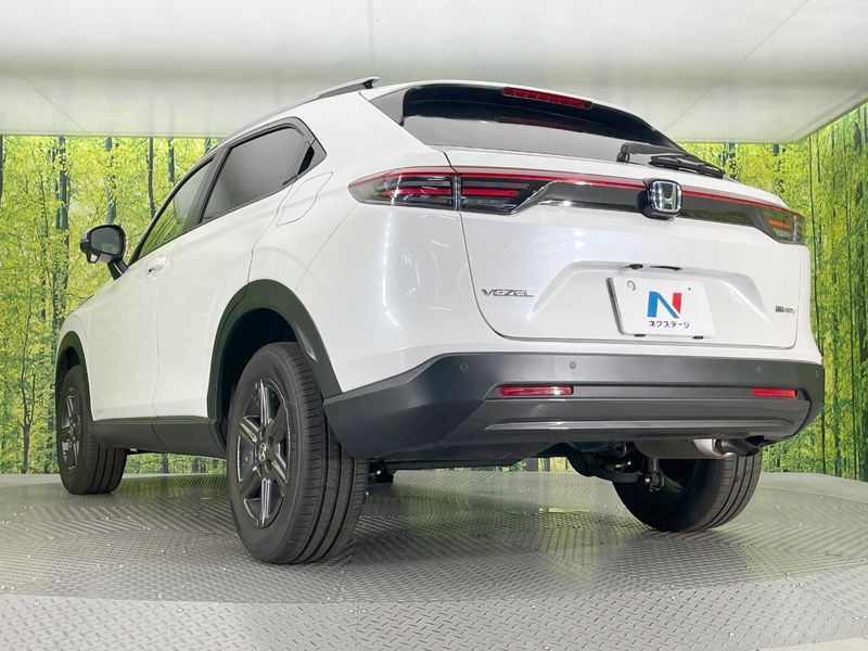 2025 Honda Vezel 6AA-RV5 (UW-6a56fc1360a5a)[18]