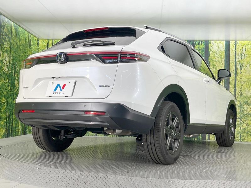 2025 Honda Vezel 6AA-RV5 (UW-6a56fc1360a5a)[20]