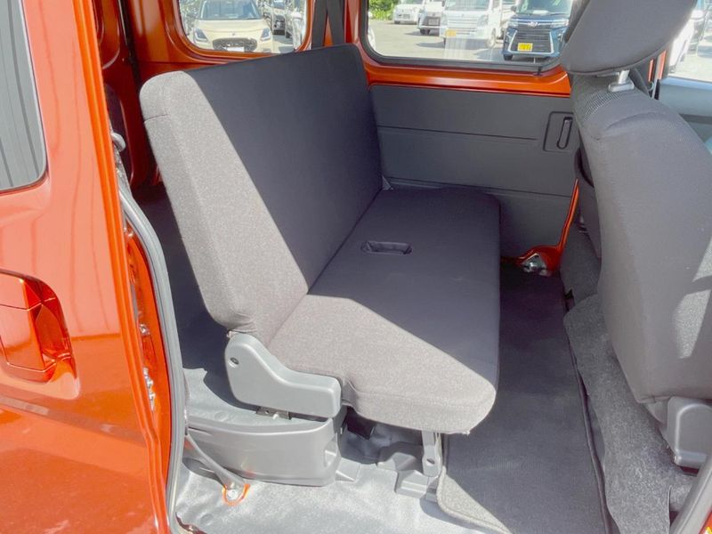 2022 Daihatsu Daihatsu Hijet Cargo 3BD-S710V (UW-6a56fc1e87d7f)[9]
