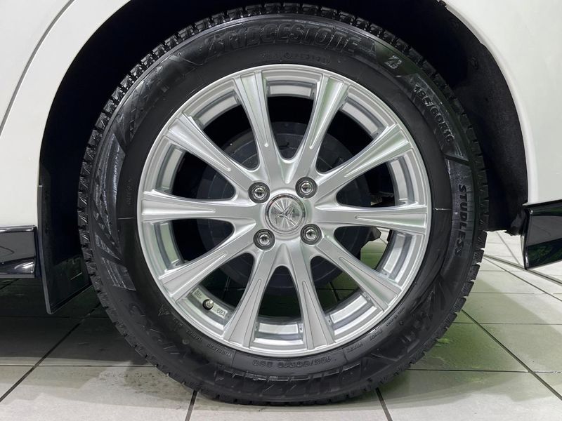 2021 Nissan Note 6AA-SNE13 (UW-6a56fc2da51bd)[15]