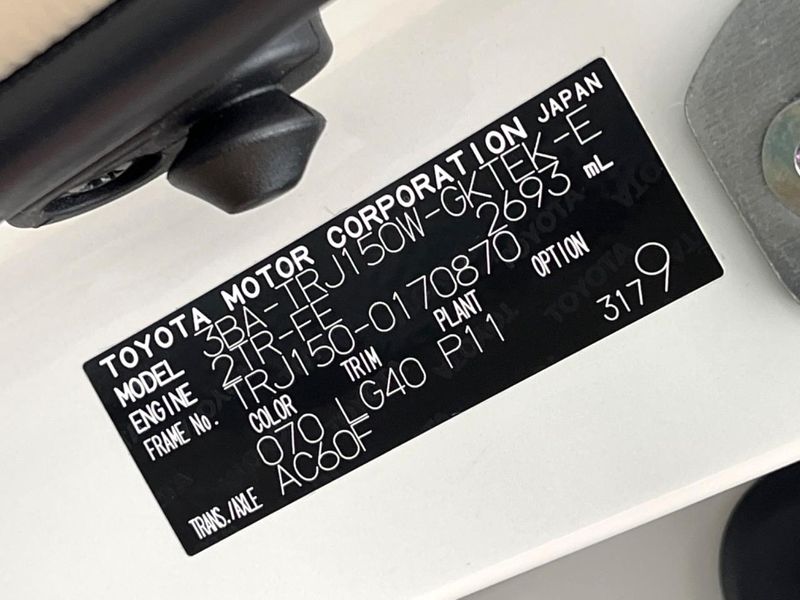 2023 Toyota Land Cruiser Prado 3BA-TRJ150W (UW-6a56fc3fb7243)[1]