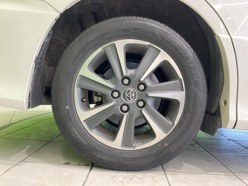 2017 Toyota Voxy DBA-ZRR80W (UW-6a56fc89795d3)[20]