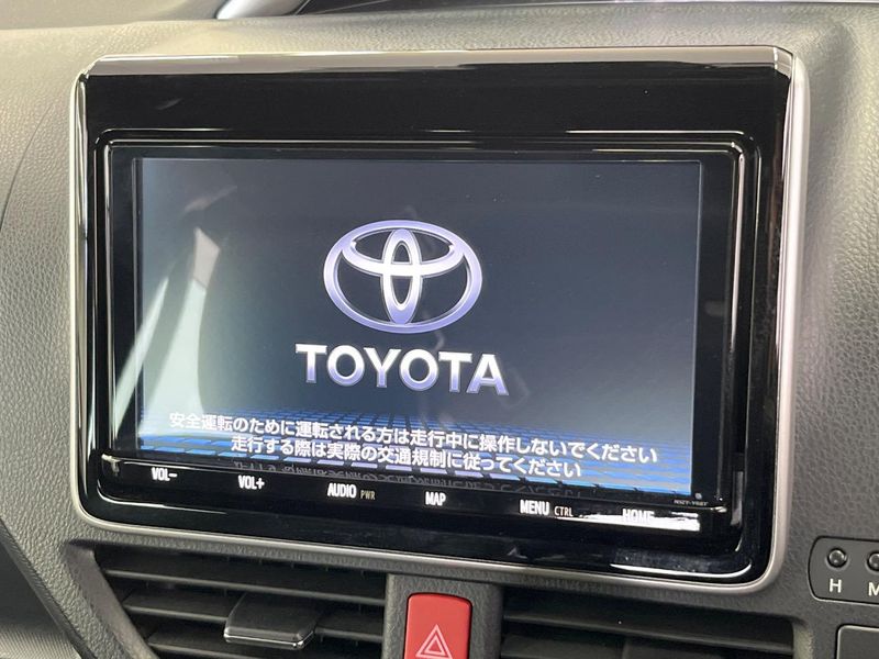 2021 Toyota Voxy 3BA-ZRR80W (UW-6a56fc92a74b7)[4]