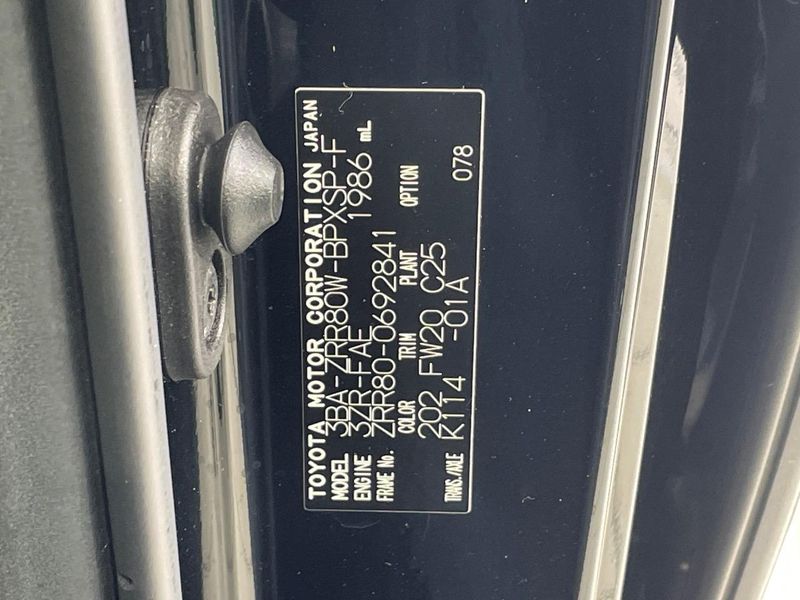 2021 Toyota Voxy 3BA-ZRR80W (UW-6a56fc93c4789)[1]
