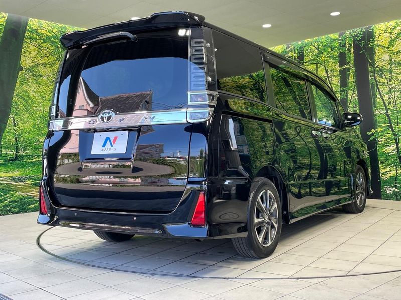 2021 Toyota Voxy 3BA-ZRR80W (UW-6a56fc93c4789)[8]