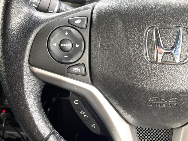 2018 Honda Fit Hybrid DAA-GP5 (UW-6a584a77abe5f)[14]