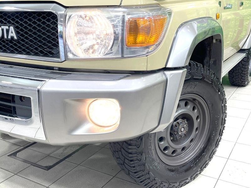 2015 Toyota Land Cruiser 70 CBF-GRJ76K (UW-6a584a7ee2cdd)[5]
