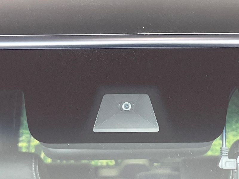 2019 Honda N-BOX CUSTOM DBA-JF3 (UW-6a584adab4e68)[4]