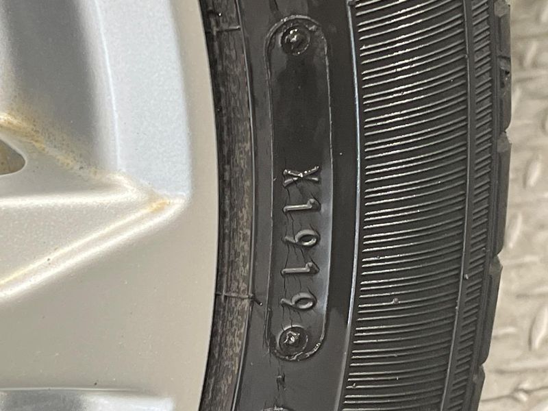 2019 Daihatsu Mira e:S 5BA-LA360S (UW-6a584b4197d47)[7]