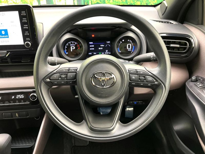 2020 Toyota Yaris 5BA-MXPA10 (UW-6a584bebd77c2)[13]