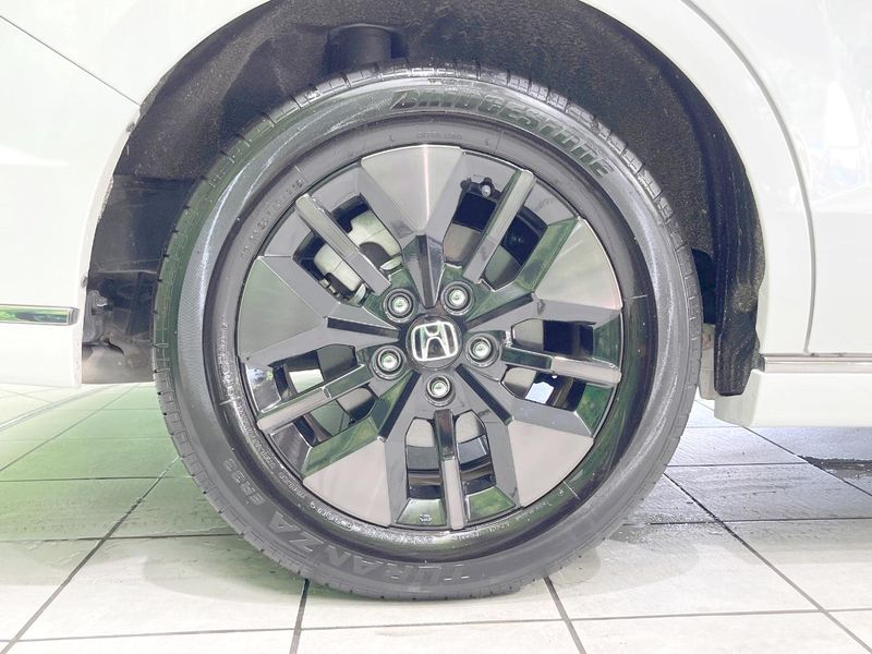 2025 Honda Step Wagon 6AA-RP8 (UW-6a584c5213d70)[29]