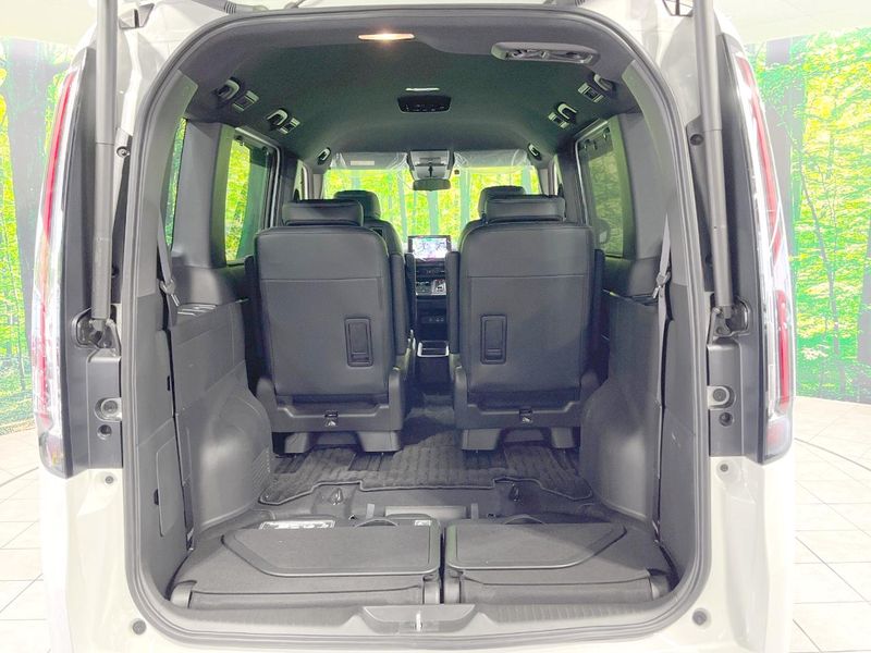 2025 Honda Step Wagon 6AA-RP8 (UW-6a584c5213d70)[11]
