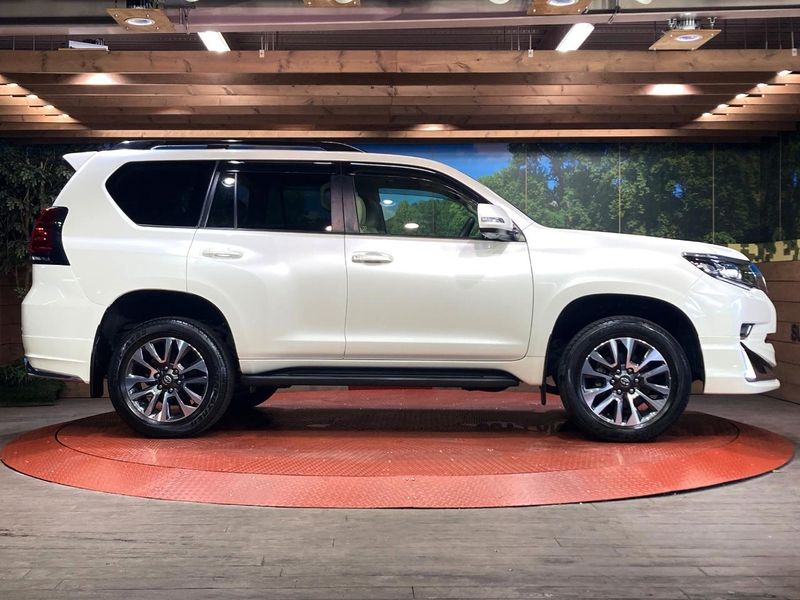 2023 Toyota Land Cruiser Prado 3BA-TRJ150W (UW-6a584c877502b)[17]